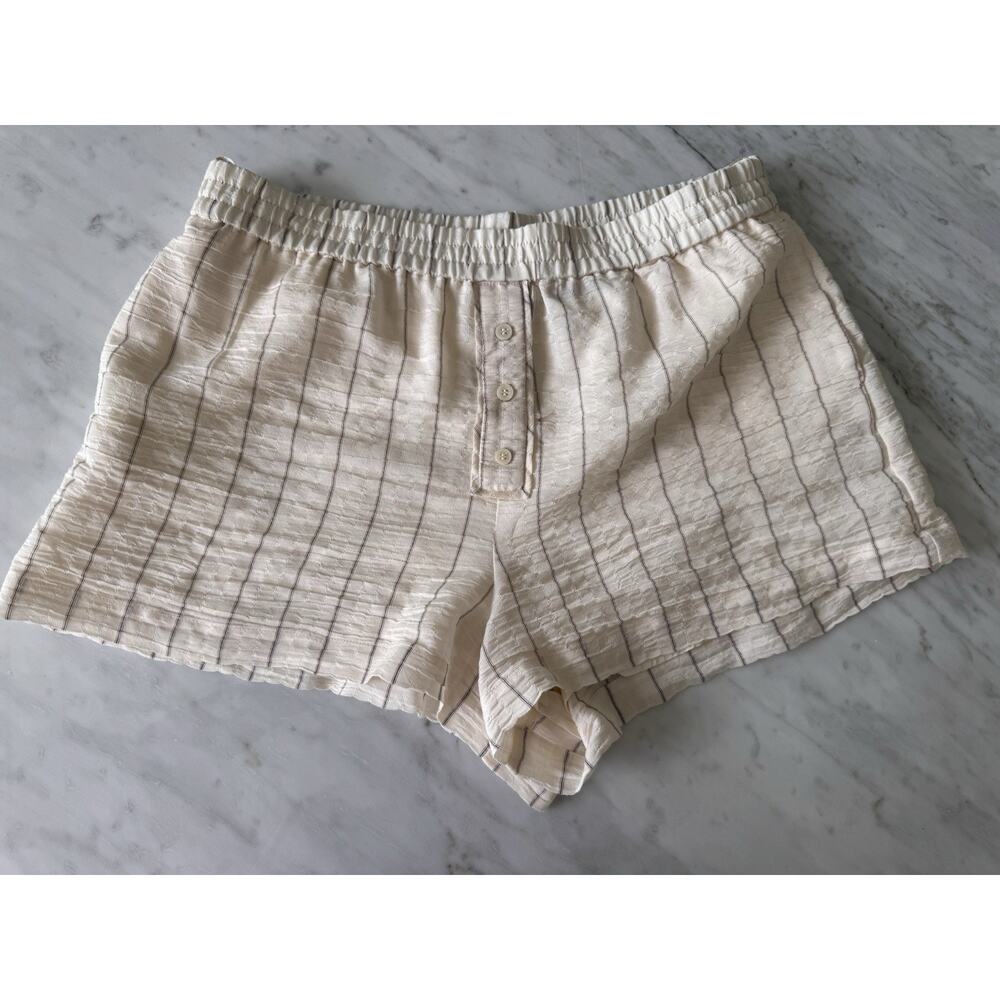 NWOT Zara Textured Shorts Elastic Waist Cream Striped Relaxed Summer Size Large